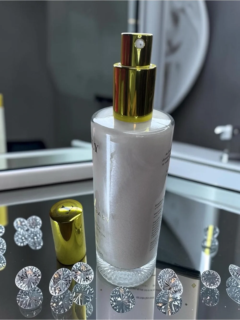 TRULY Diamond Baby Firm & Illuminate Body Serum - Pearlescent